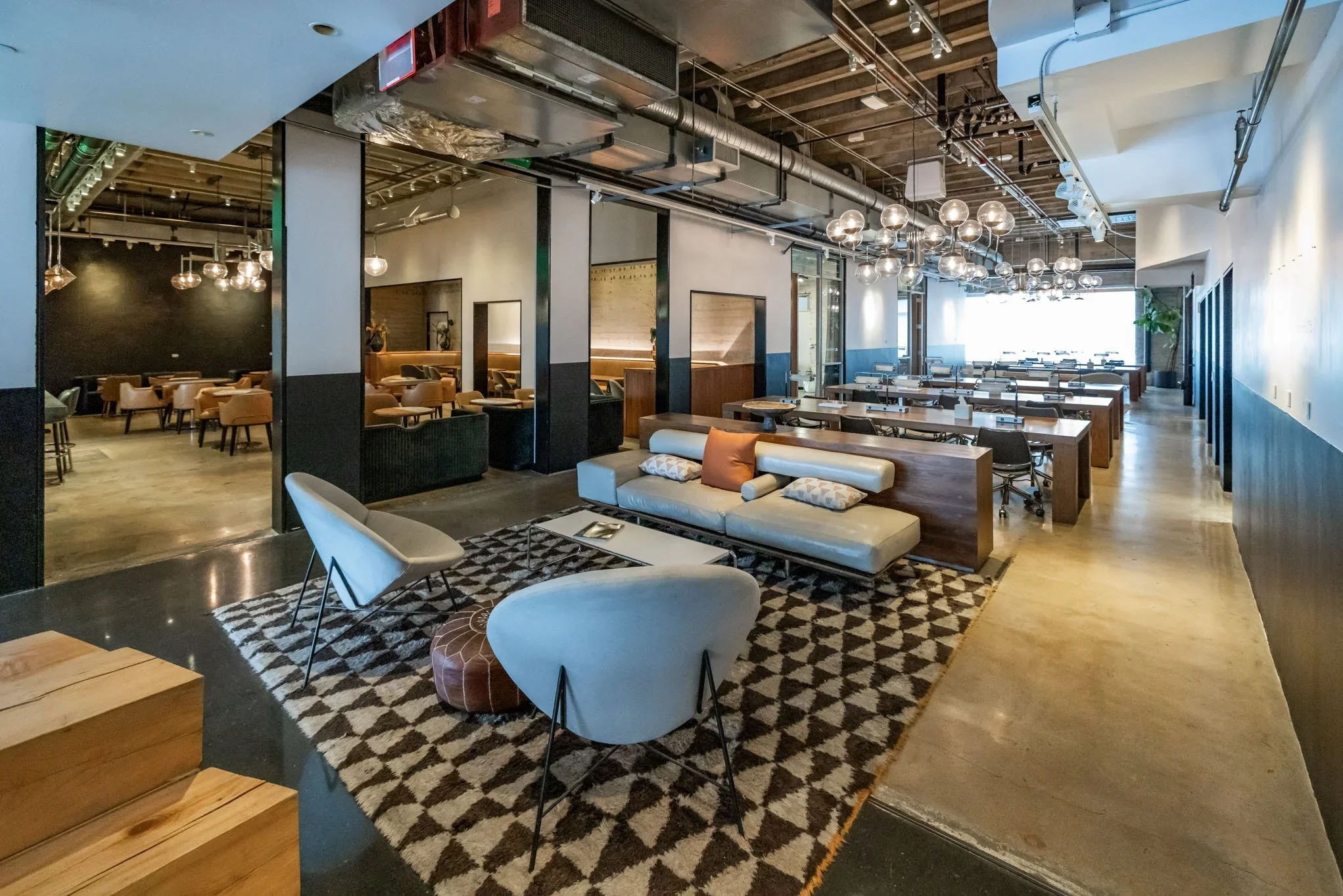  STUDIO FOR BRAND ACTIVATIONS: Hollywood  Hollywood's historic Columbia Square, ideal for brand activations, premieres, and corporate events.