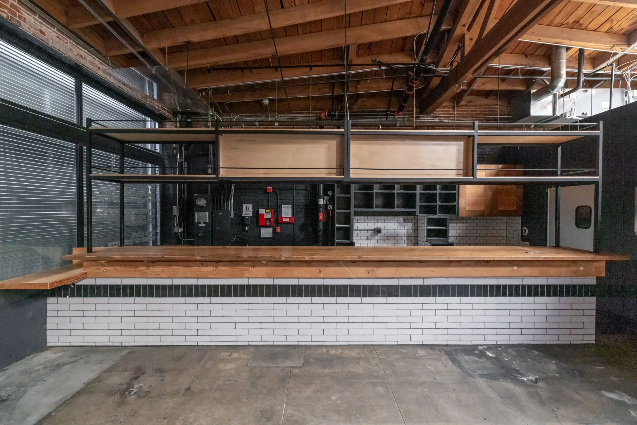  POP-UP RESTAURANT FOR BRAND ACTIVATIONS #9: Arts District  Arts District restaurant, ideal for product launches, influencer events, and immersive experiences, with parking.