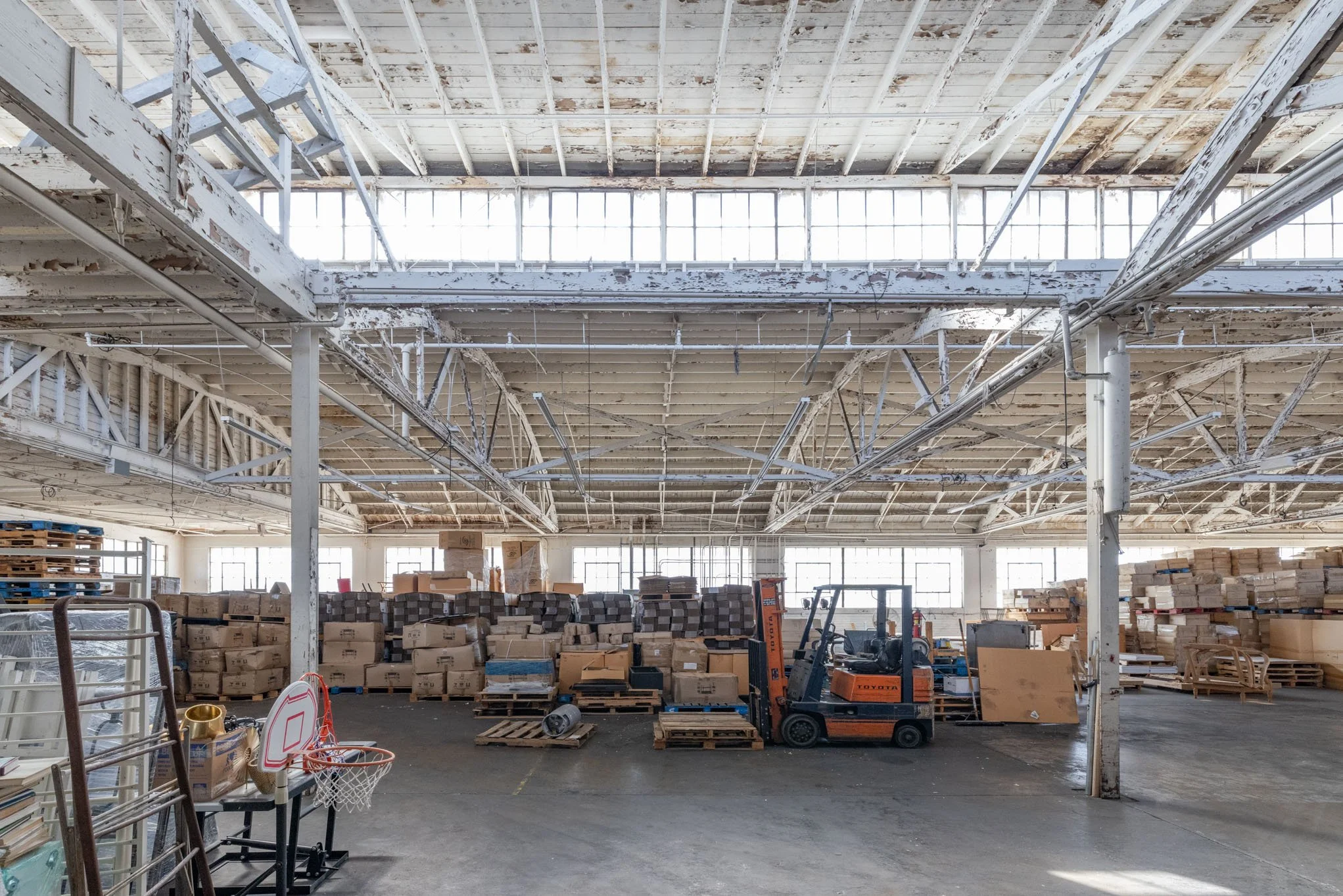  WAREHOUSE #9: Boyle Heights 
Perfect for Film, Television, and Commercials