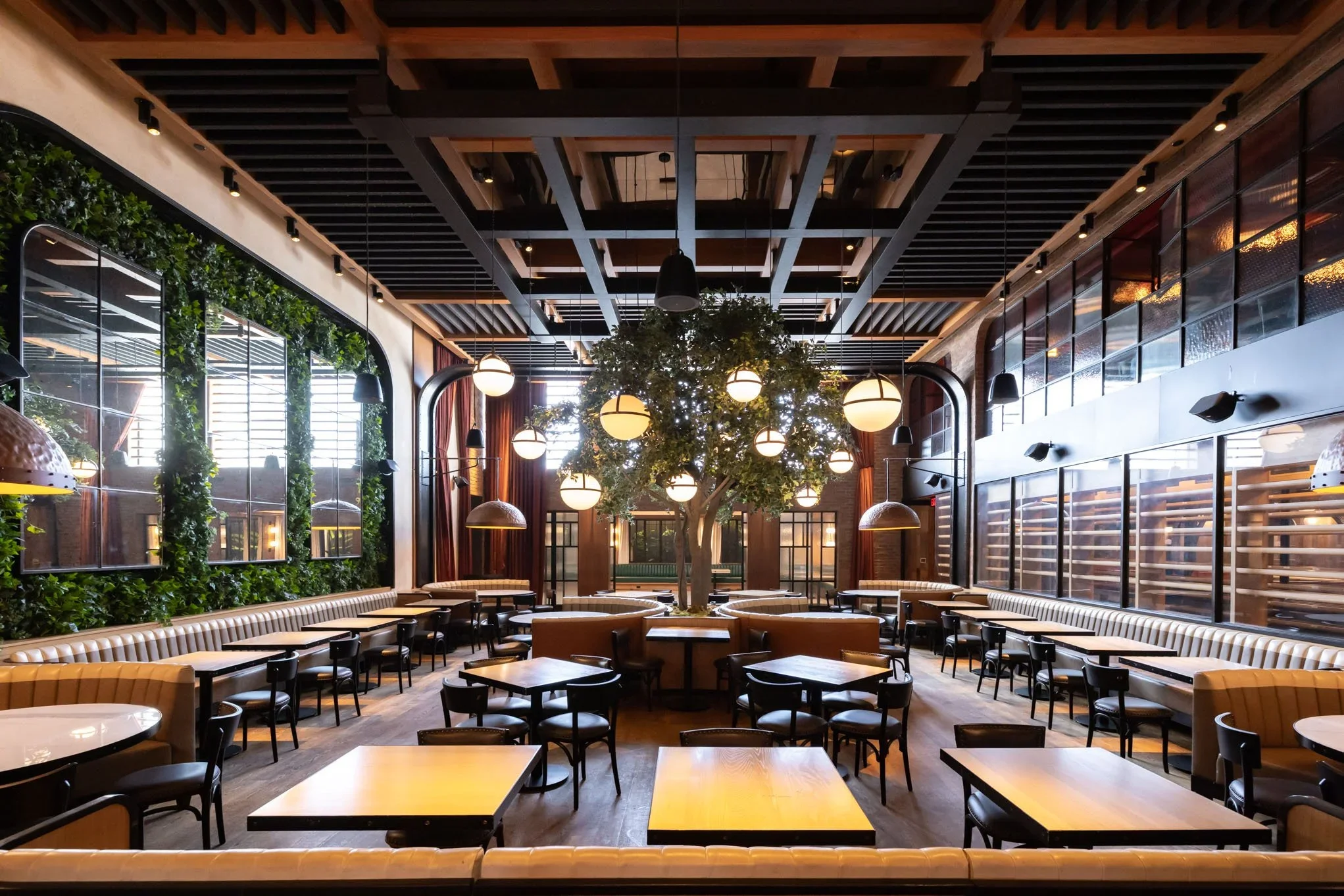  BARS, RESTAURANTS & COFFEE SHOPS 

 Savor Unique Experiences in Our Restaurant Collection 