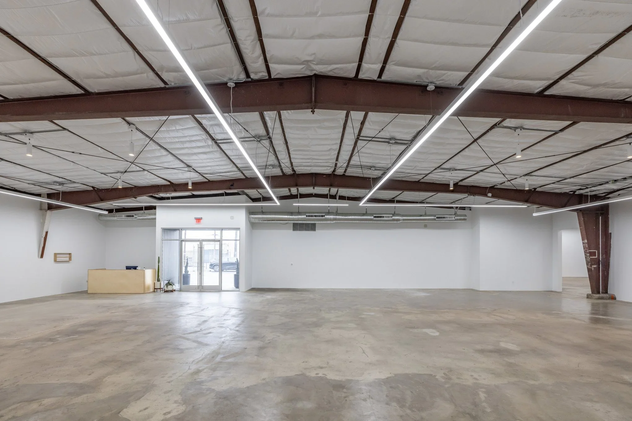  GALLERY FOR PRODUCT LAUNCHES #2: Atwater Adjacent  Atwater Adjacent gallery, ideal for product launches, brand activations, and corporate events, across Los Angeles.
