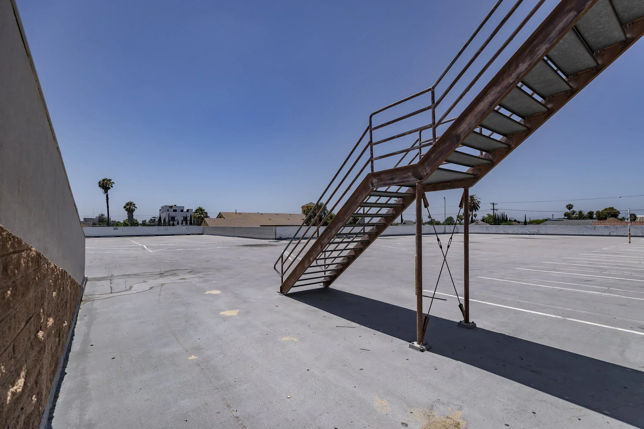  SOUTHPARK ROOFTOP FOR PARKING AND FILMING #17: South Park  South Park skyline warehouse, ideal for parking, commercials, filming, photo shoots, tv shows, and feature films