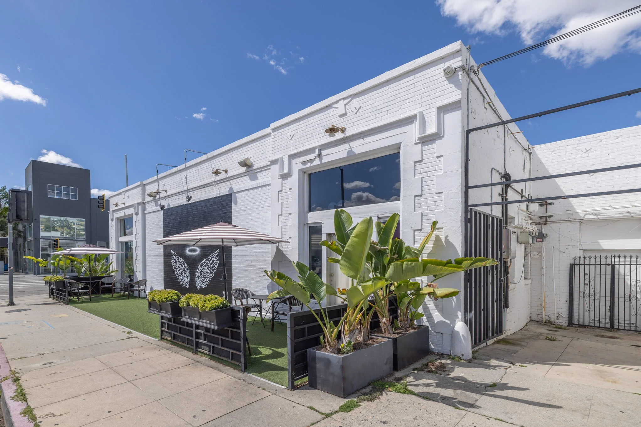  CAFE/COFFEE SHOP #5: West Hollywood 