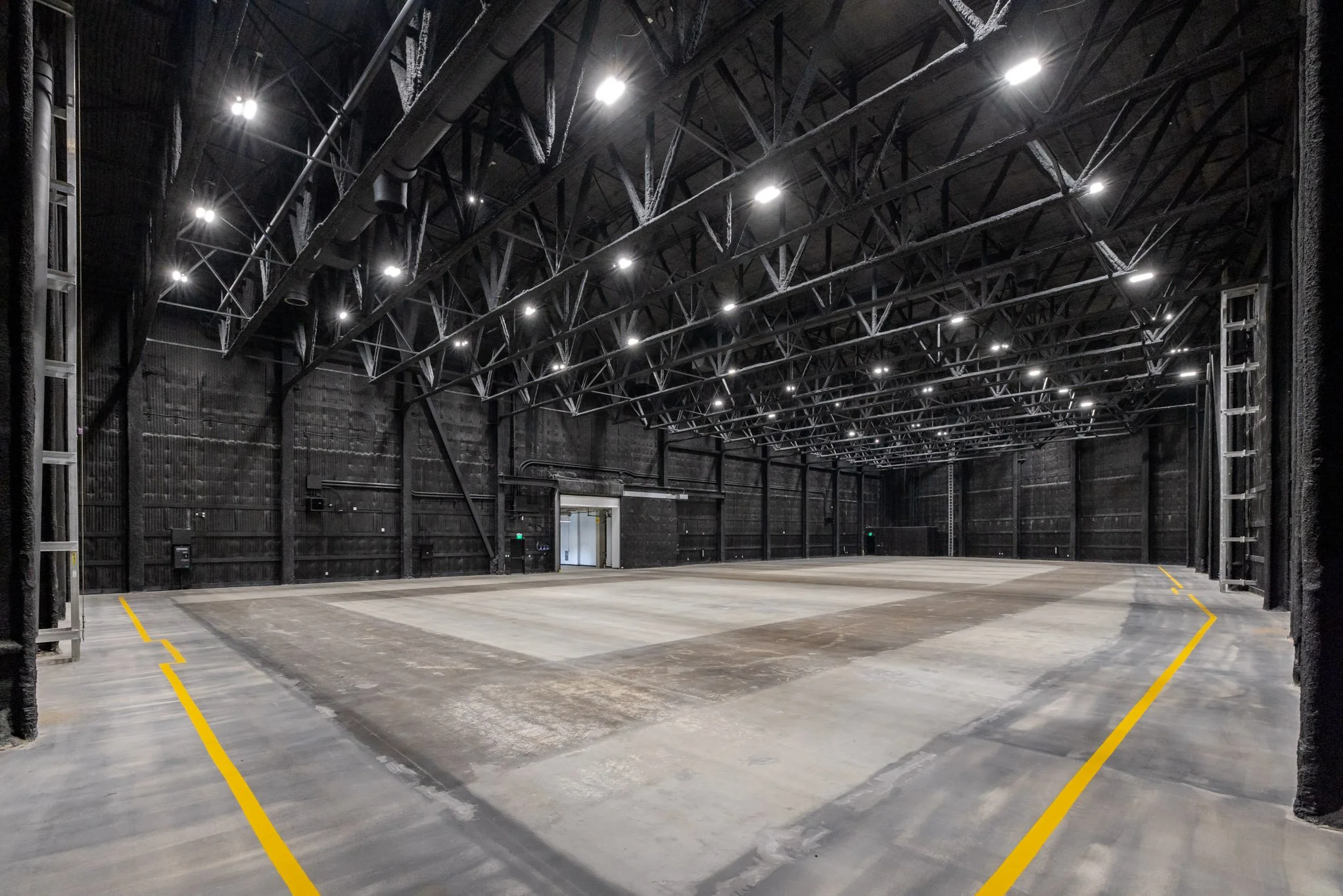  STUDIO COMPLEX #7: Boyle Heights 
State-of-the-Art Studio Complex