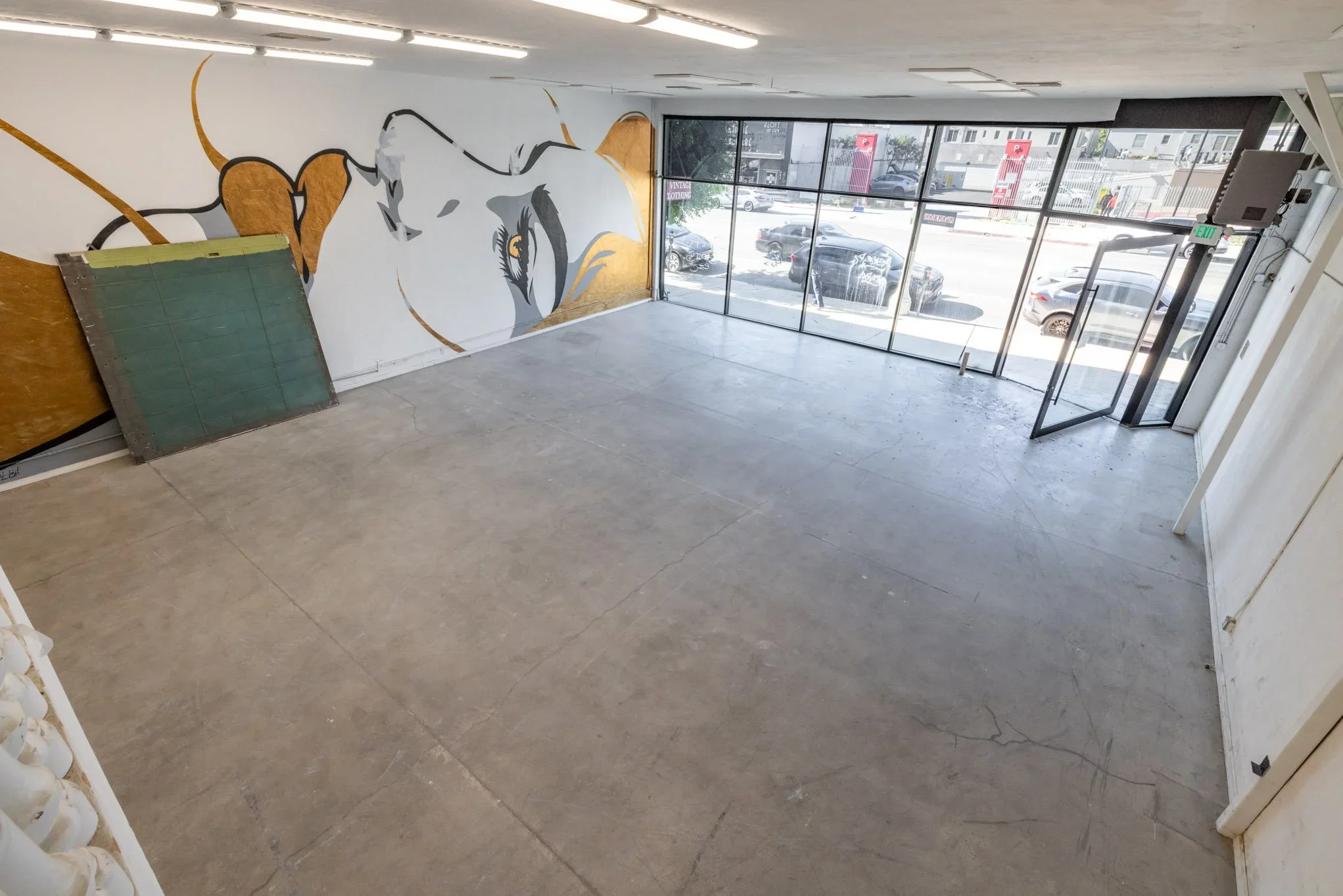  POP-UP SHOP FOR BRAND ACTIVATIONS #7: Hollywood  Hollywood storefront space ideal for a variety of creative projects, ideal for product launches, in Los Angeles.