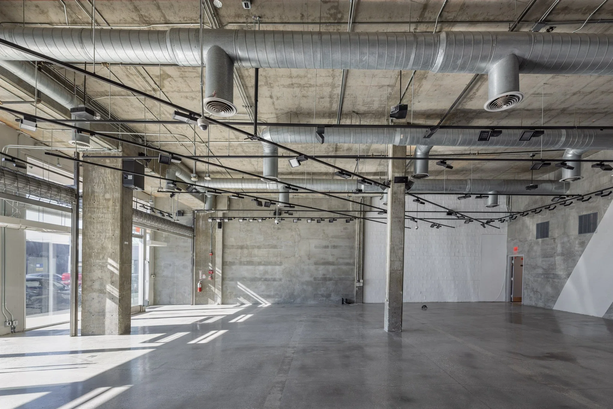  POP-UP STORE WITH DRESSING-ROOMS FOR BRAND ACTIVATIONS #8: West Hollywood  West Hollywood pop-up store with dressing rooms, ideal for brand activations, product launches,