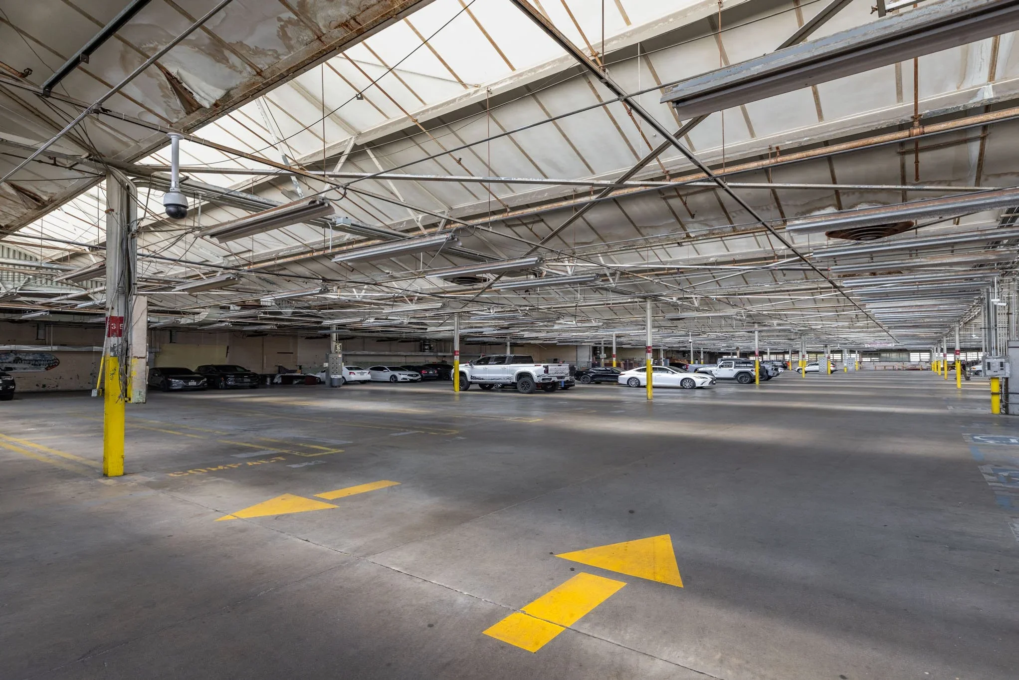  WAREHOUSE WITH SAWTOOTH WINDOWS FOR FILMING #2: South Los Angeles  South LA 43,000 SF warehouse with soft north daylight, ideal for filming, photo shoots, commercials and music videos.
