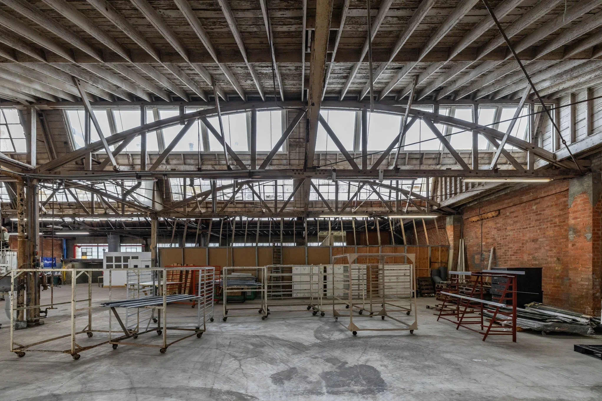  RAW INDUSTRIAL BUILDING FOR TV SHOWS #9: West Adams  West Adams industrial, ideal for TV shows, filming, photo shoots, commercials, feature films, and content.