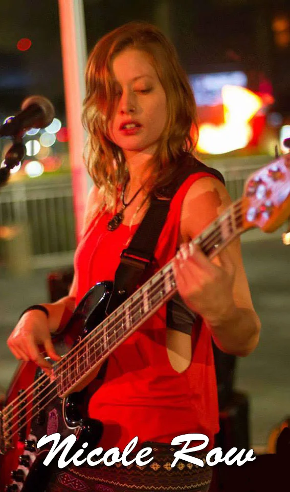 Nicole Row