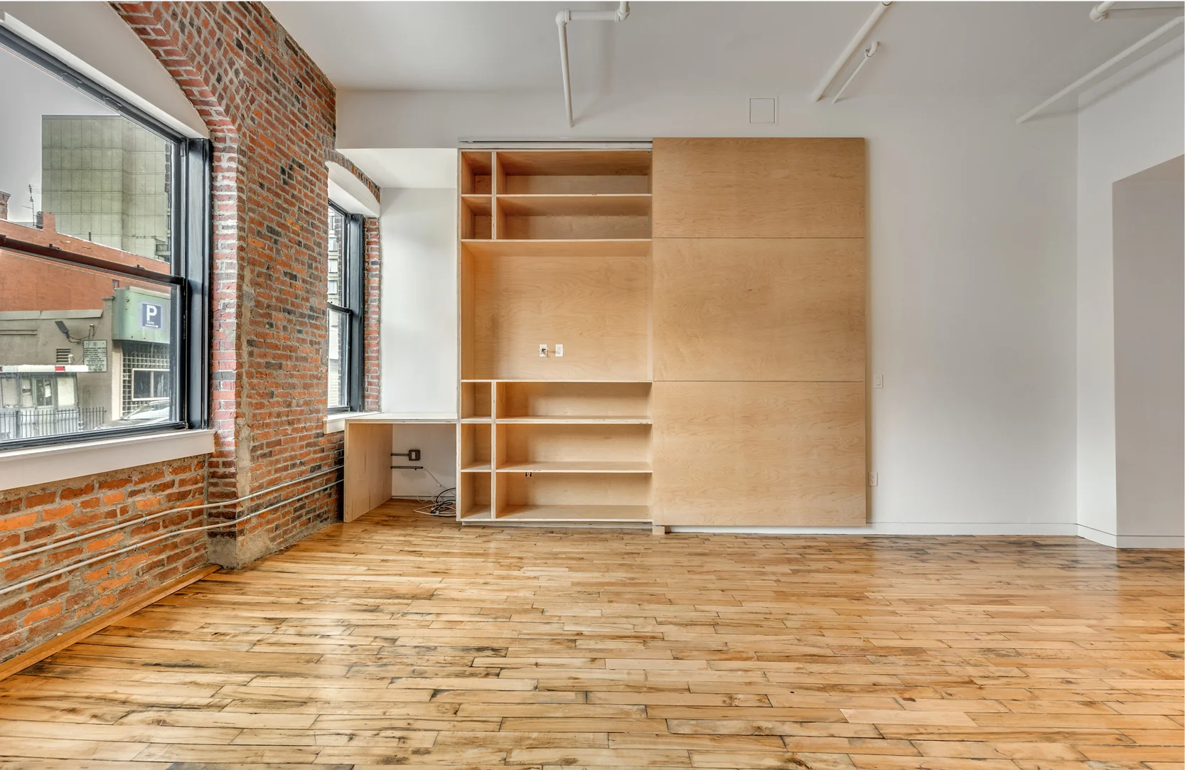 Loft with Vents8.jpg