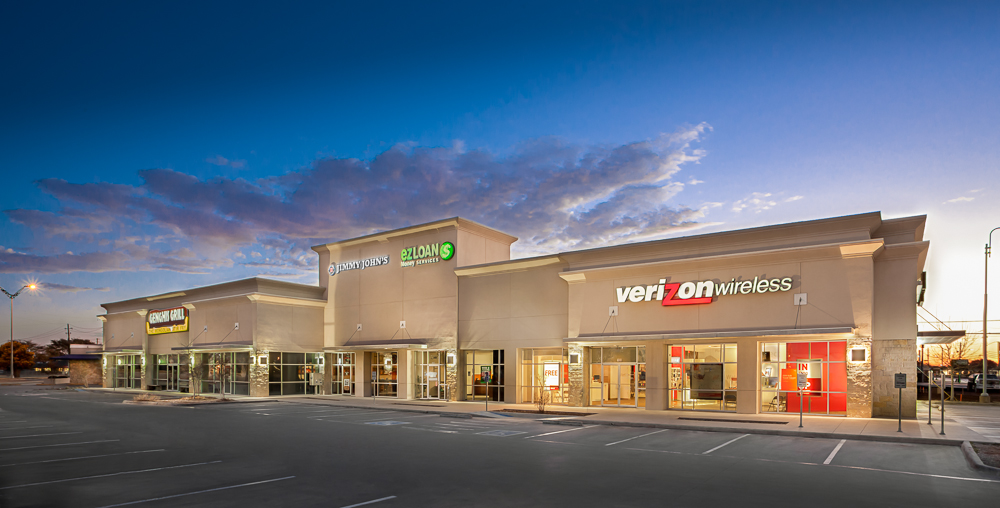 Kemp Crossing Retail Center
