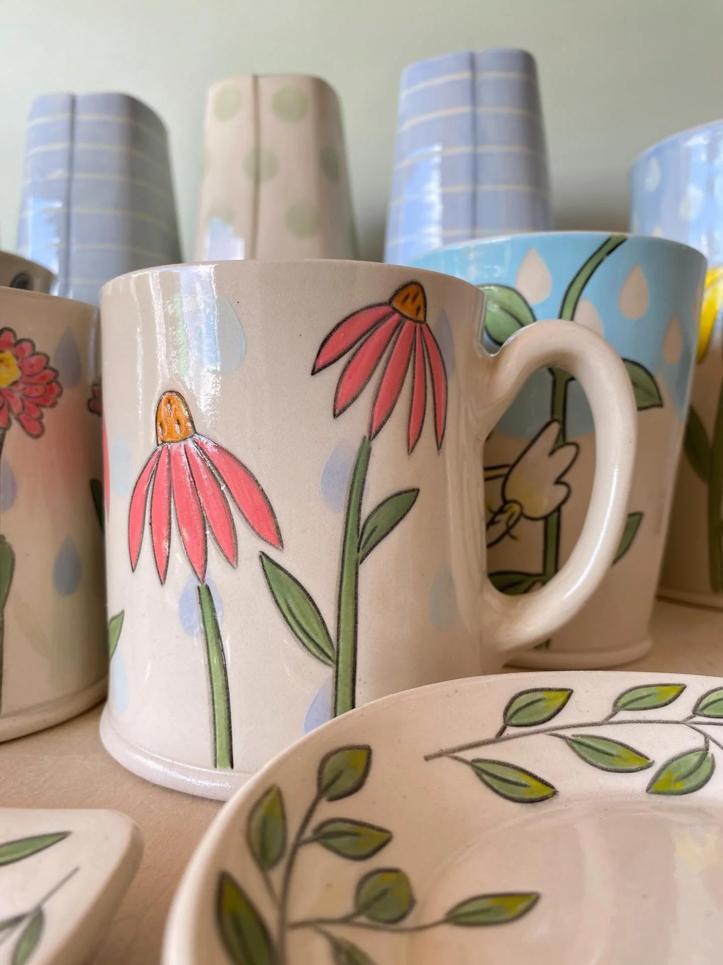 I&rsquo;m getting ready for my Holiday Sale this Saturday from 10-3! 
Shop small for all the ceramics lovers in your life. ❤️
Come on out to 
4647 Rock Hill Road, Readyville, TN. 
.
.
.
.
.
.
#handbuiltpottery #slabpottery #potterylove #ceramicsofins