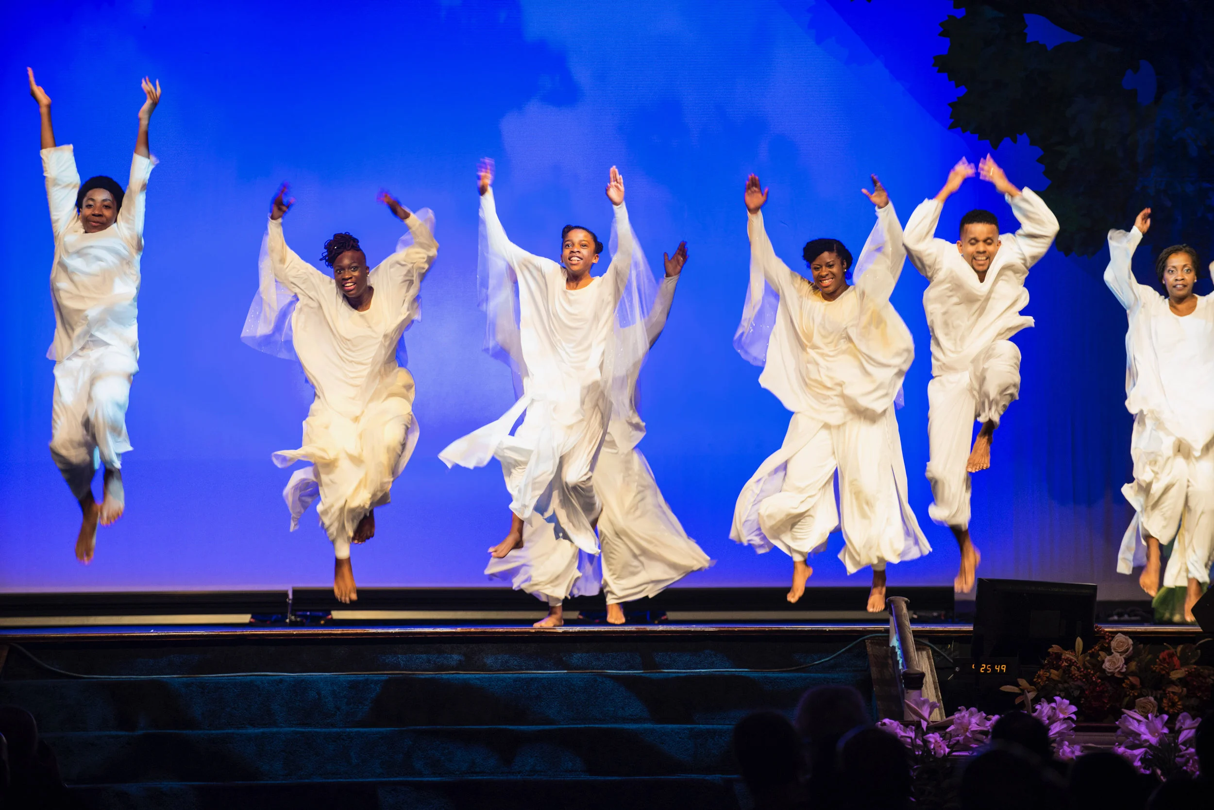 Brooklyn Shabbat: A Spiritual Oasis In The City - 00v6aot