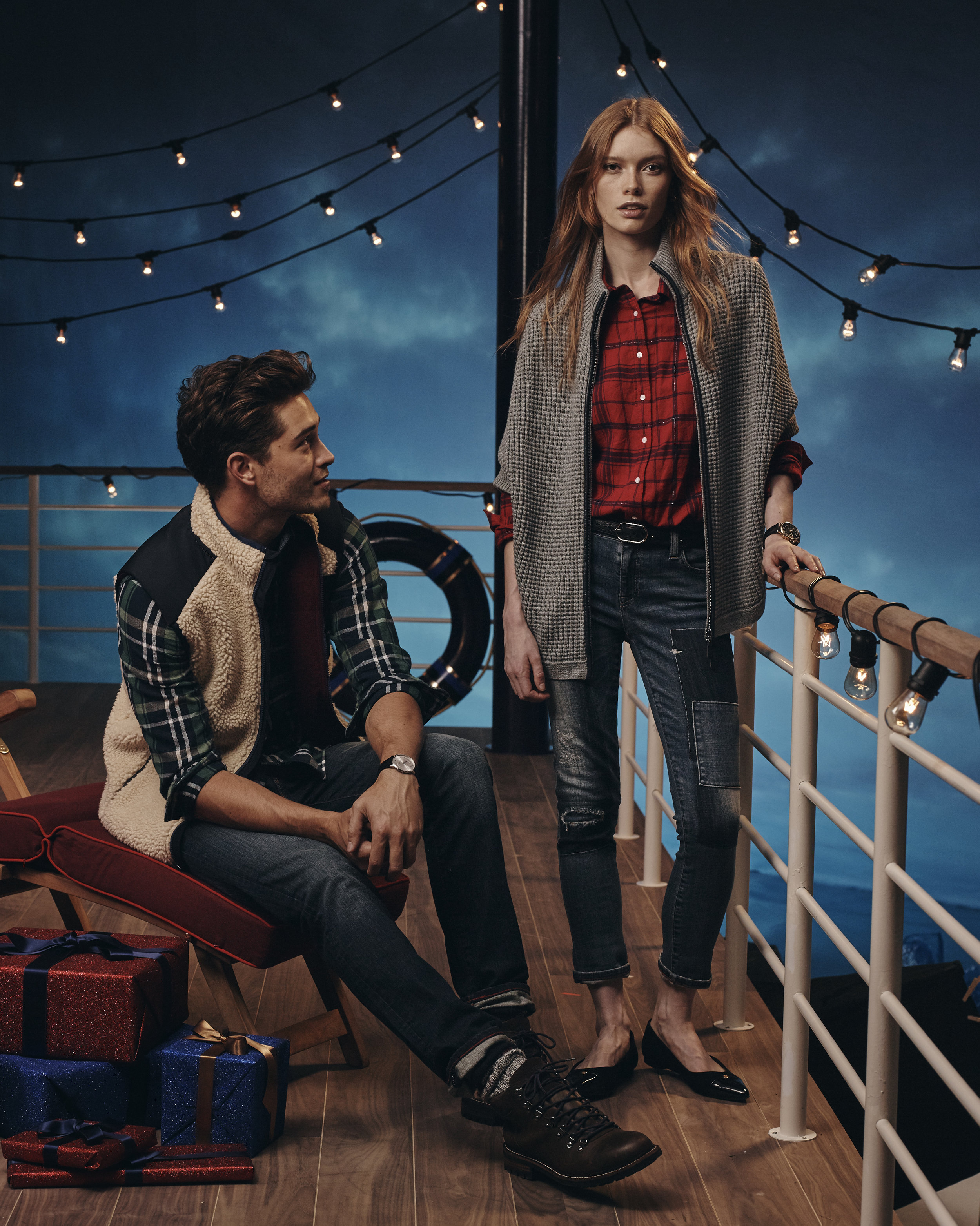 CSHOL16_ADULTCOUPLE_HILFIGERDENIM_1_066.jpg