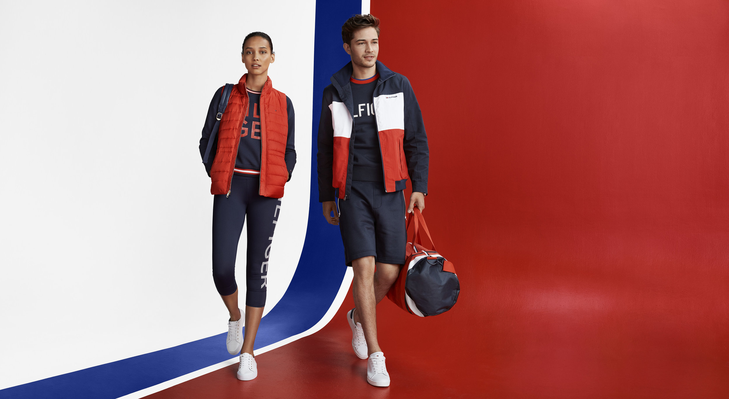 CS_UNISEX_COUPLE_AUGUST_SPORT_019c_EXT_v3_QC_R72.jpg