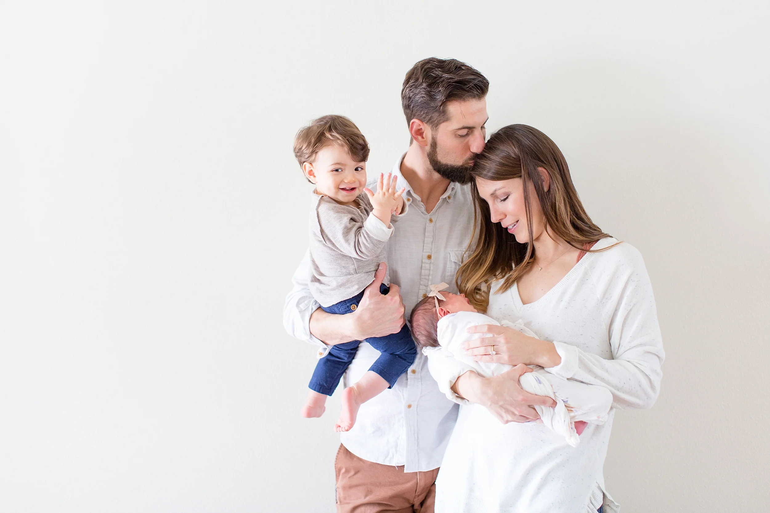 Landon-Schneider-Photography-Lennon-Newborn-Session-Texas_0066.jpg