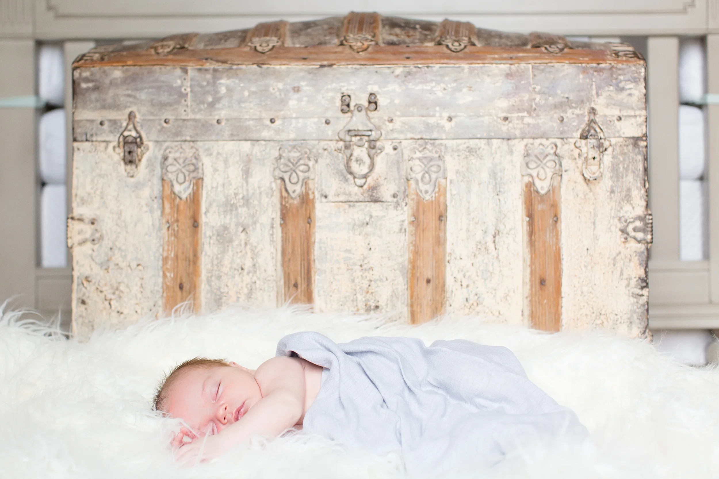 Landon-Schneider-Photography-Liverance-Newborn-Session-McKinney-Texas_0030.jpg