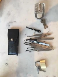 Apparently this kit is illegal in some states. I'm such a badass.