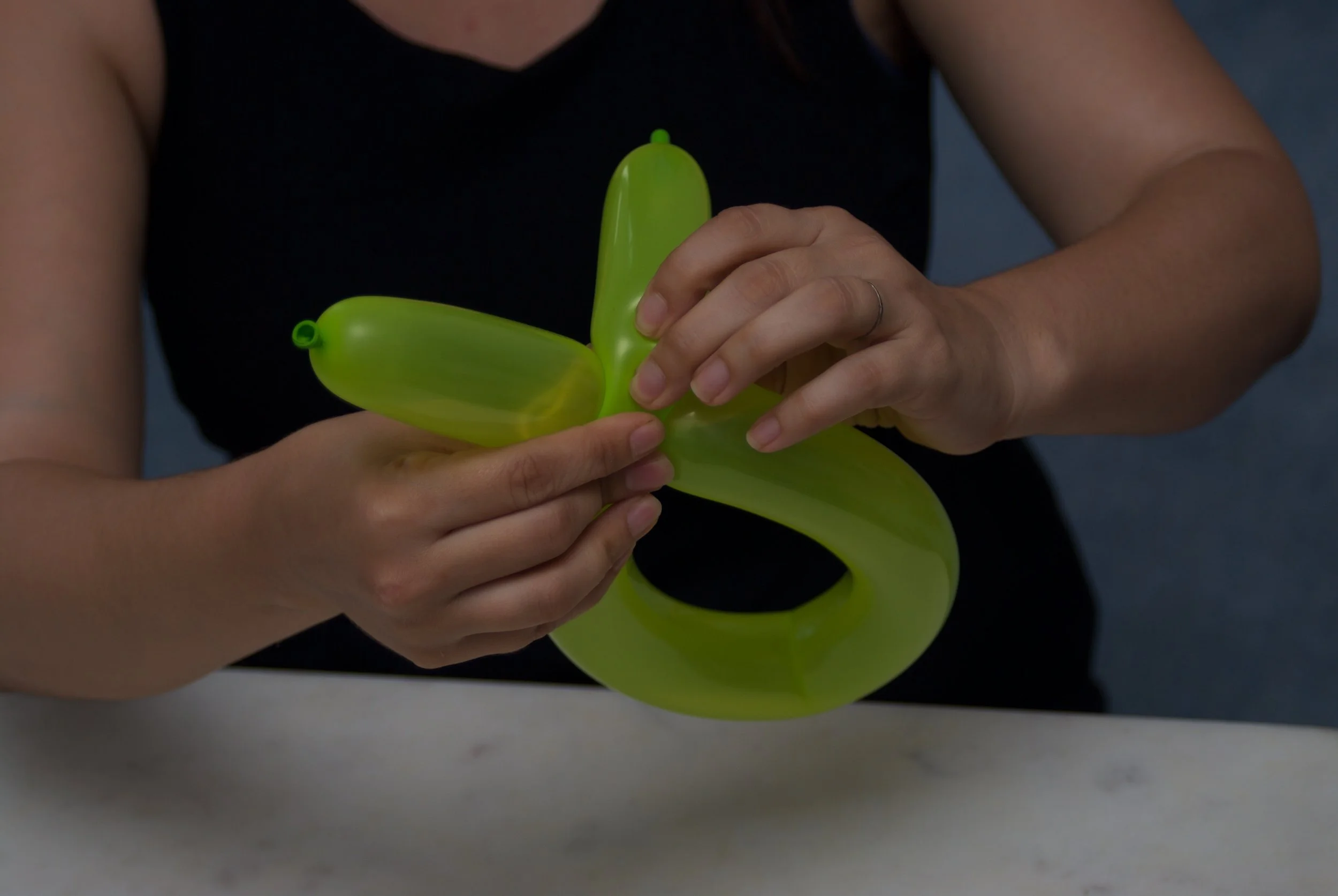 Stop inflating the balloon with about three inches to spare. If you don't, not only will your bee have a terrible stinger, but your balloon WILL. POP. EVERY. TIME. RIP 100 could-have-been-balloon-bees.