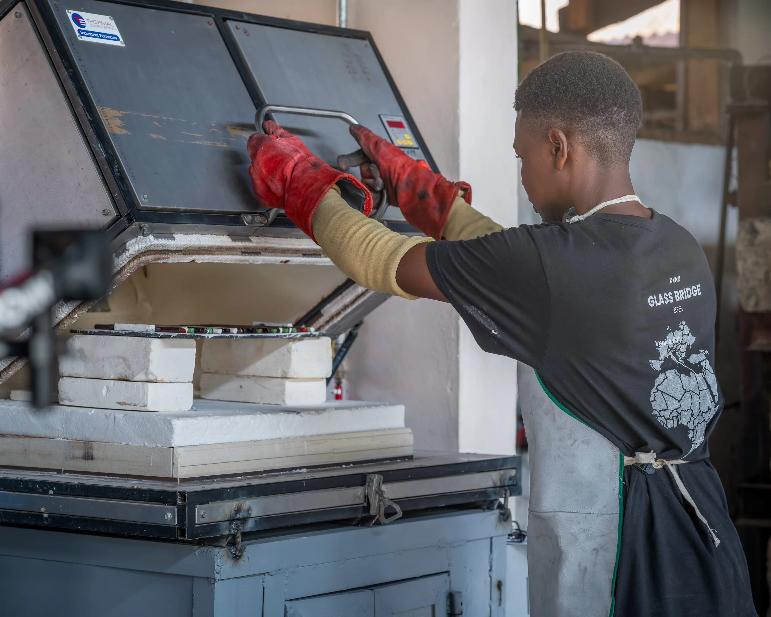 Shanga Glass (23 of 1).jpg