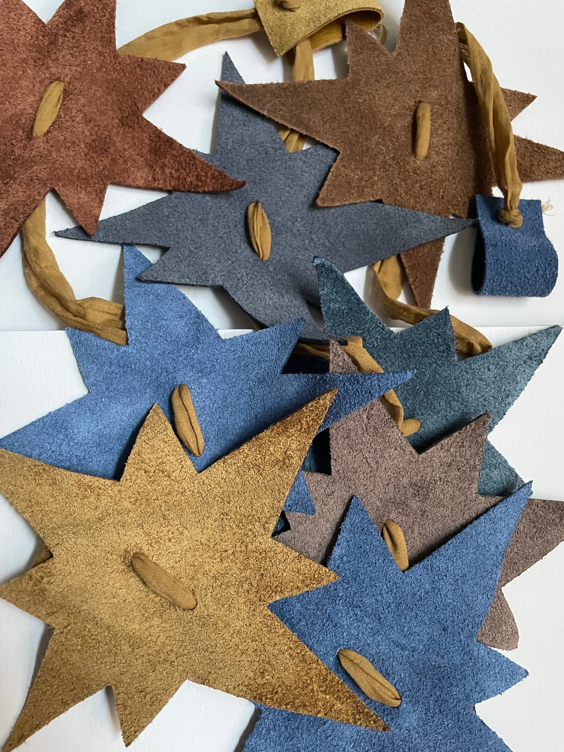 B8563640-D2A3-4AA1-A5CE-34FC57EB1CBA