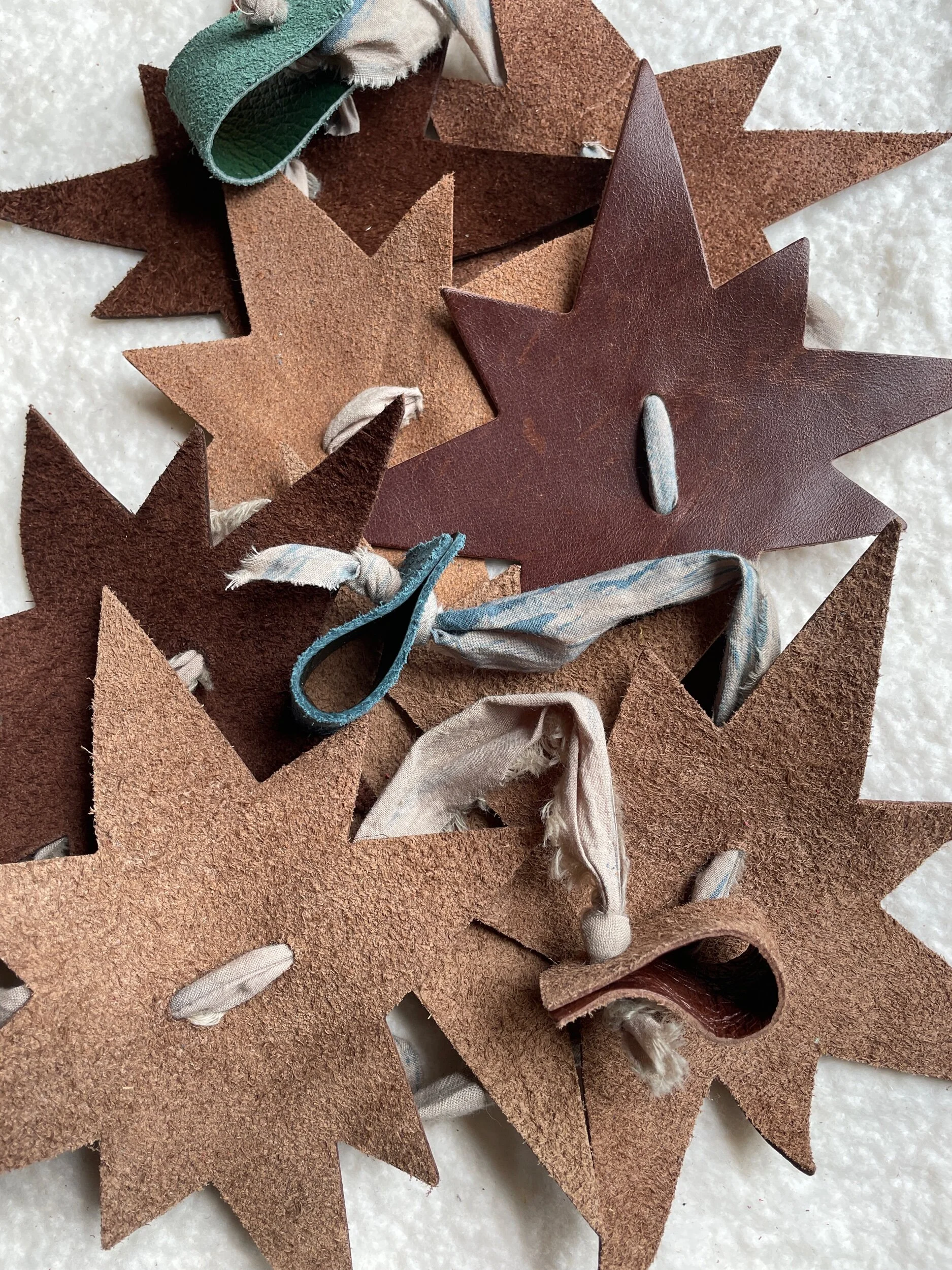 AB96AA6B-2C17-43F8-B75D-0CDD411FB2C8