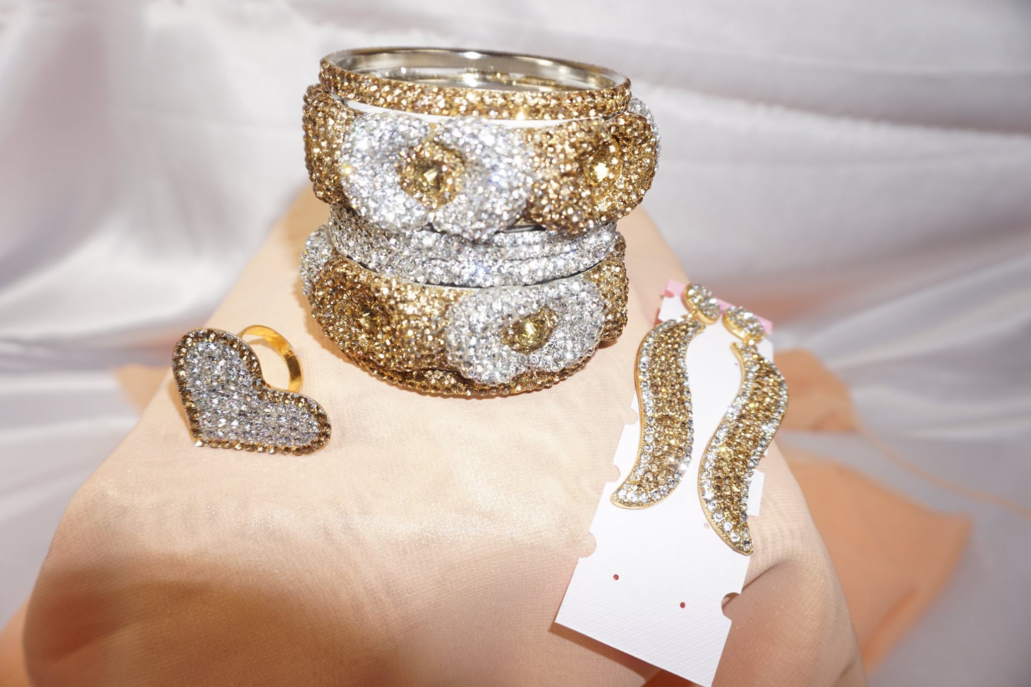 BLING JEWELRY 3
