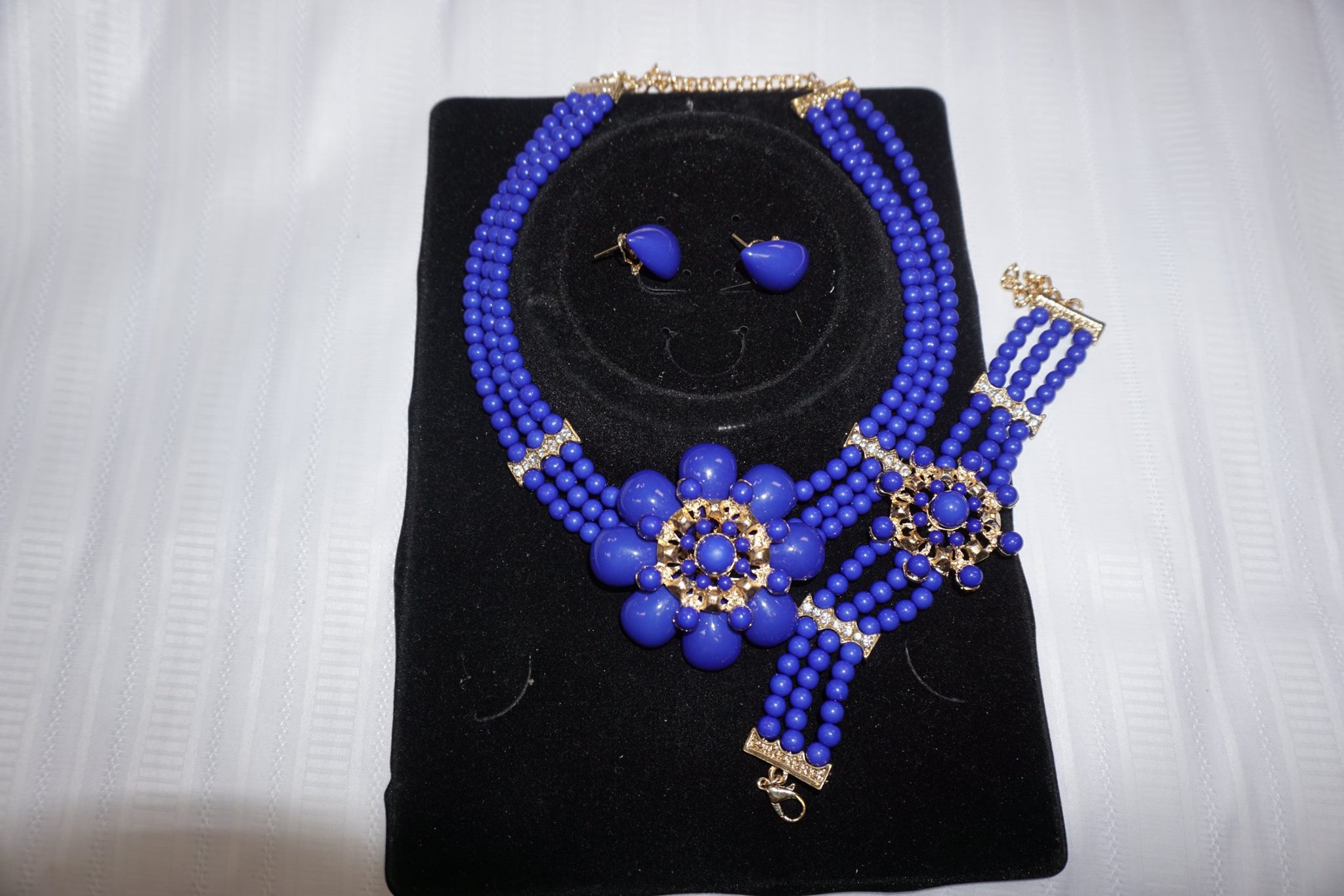 NEW ARRIVAL BEADSETS 54