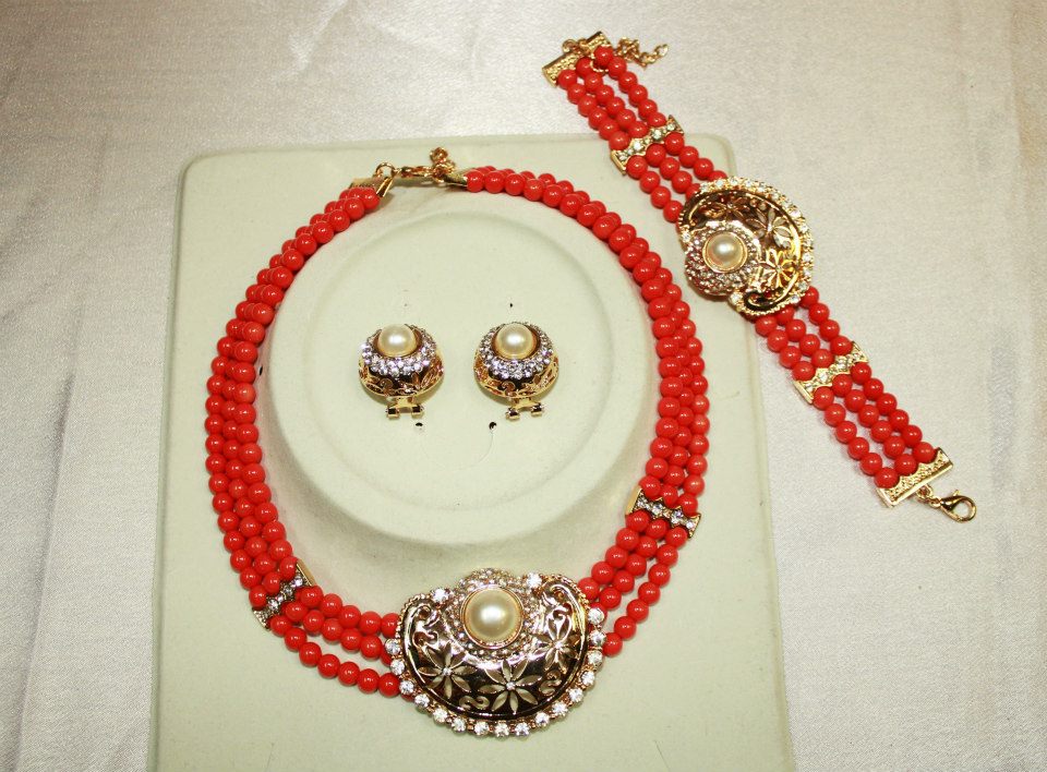 NEW ARRIVAL BEADSETS 71