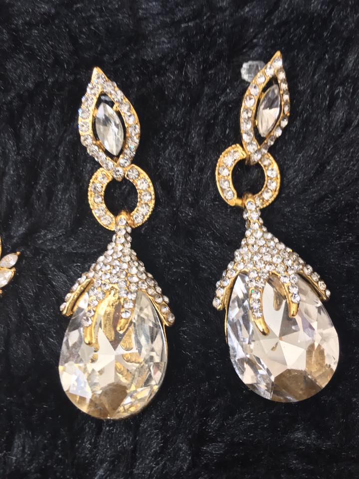 EARRINGS 8