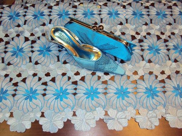 Lace 100