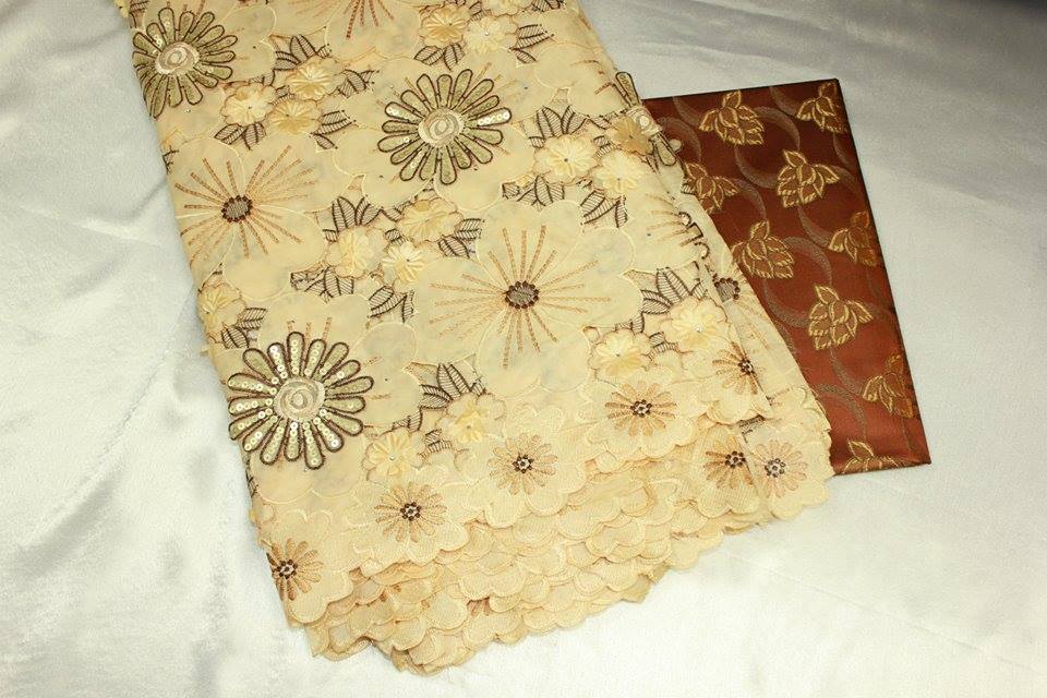 Lace 136