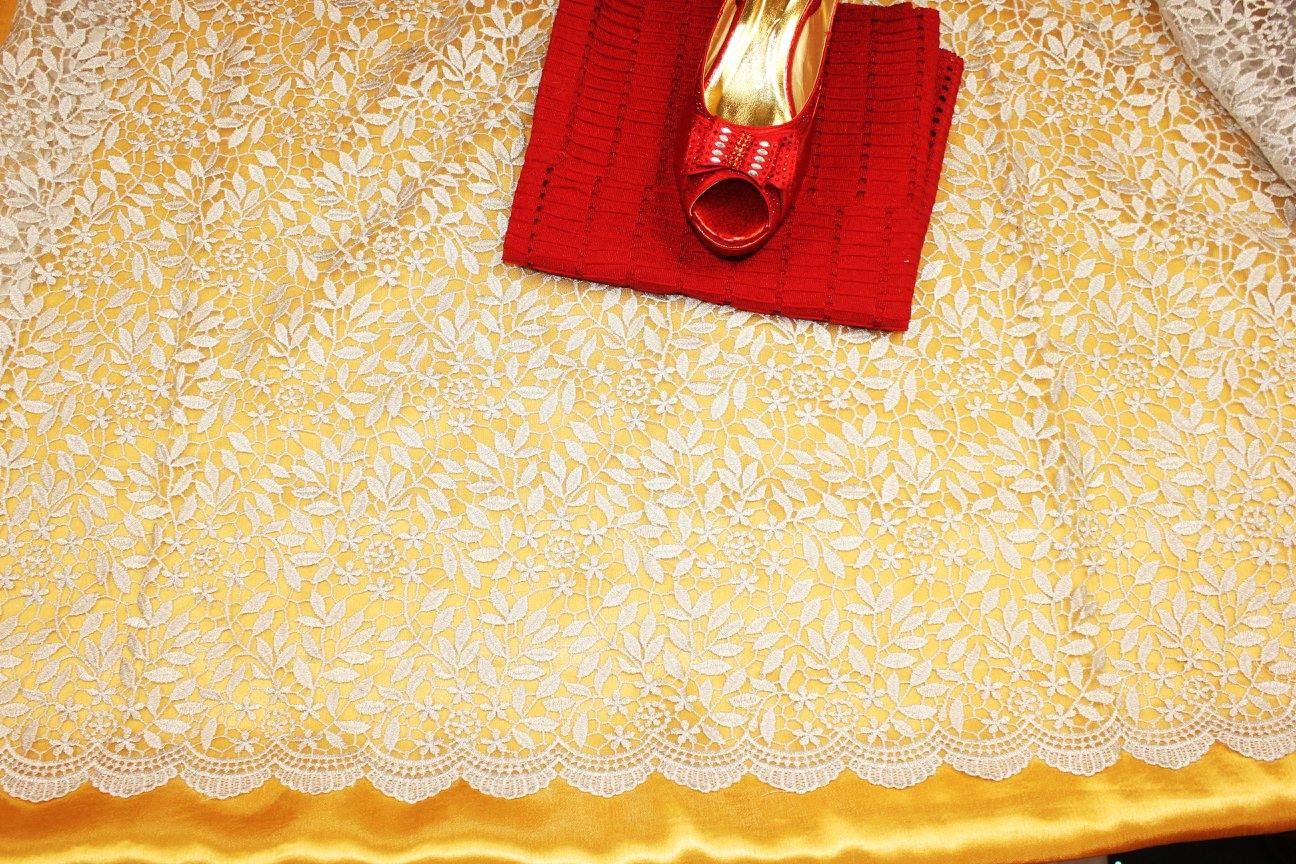 White Lace 41