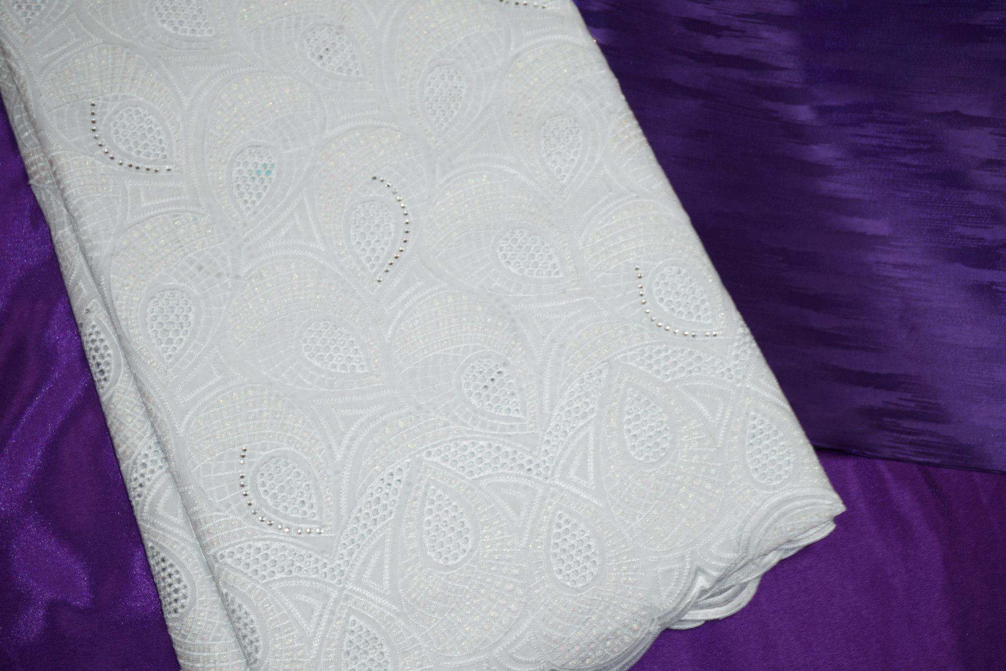 White Lace 73