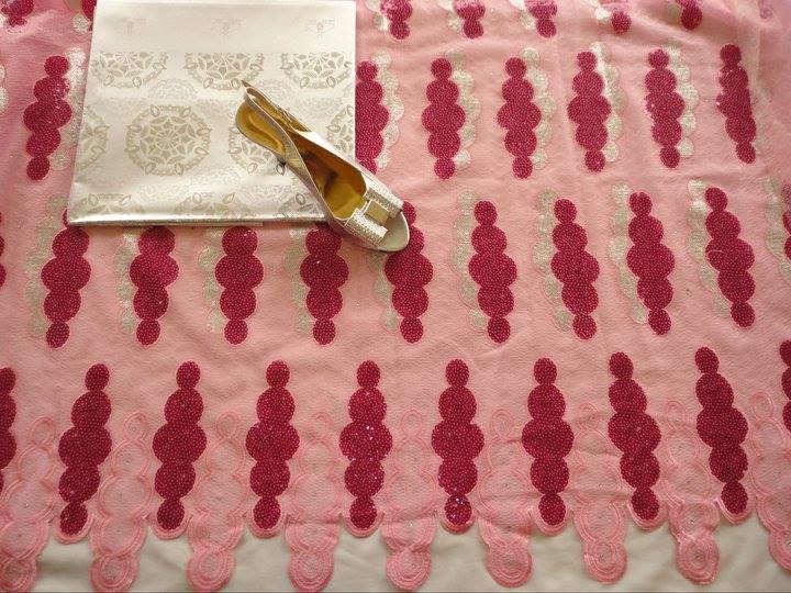 FRENCH LACE 108