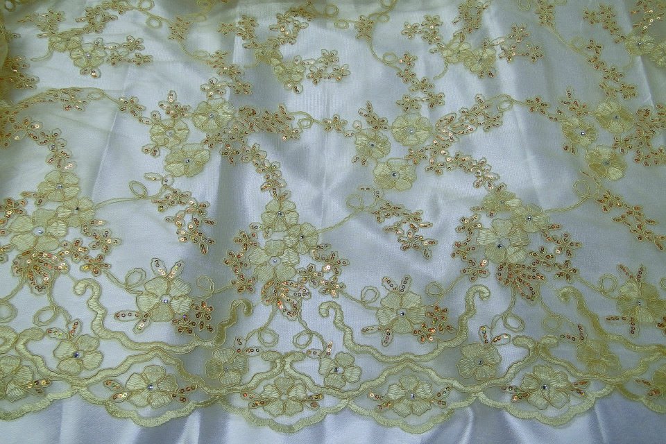 $30 PER YARD BLOUSE FREE LINING 104