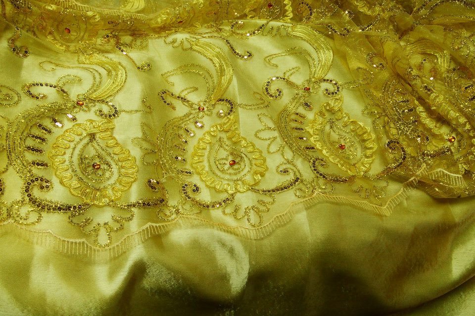 $30 PER YARD BLOUSE FREE LINING 23