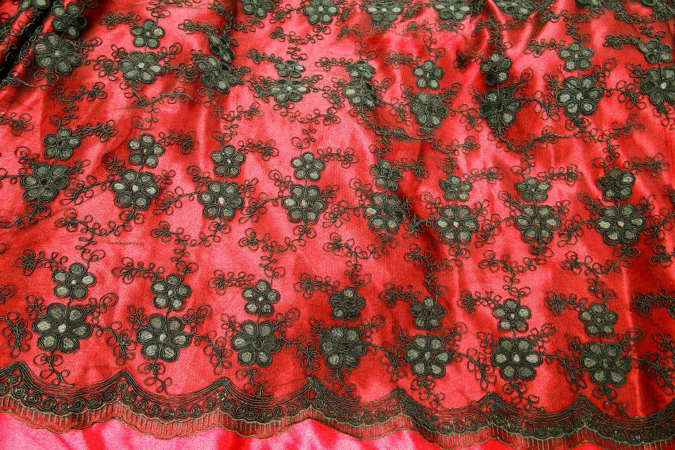 $30 PER YARD BLOUSE FREE LINING 25