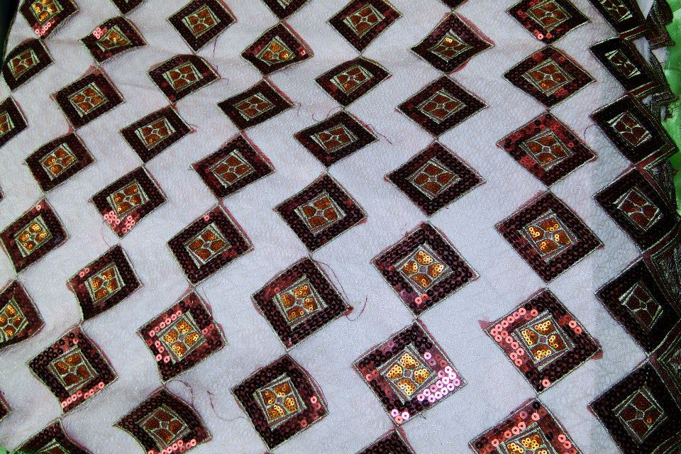 $30 PER YARD BLOUSE FREE LINING 60