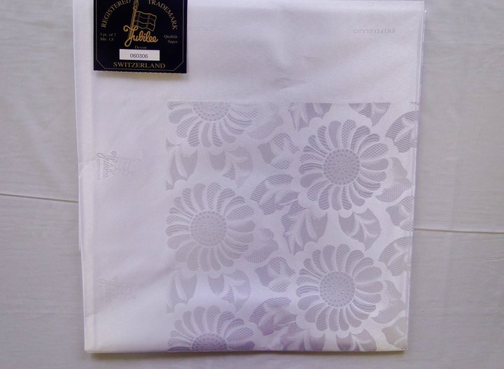 $23 Big Hayes / Jubilee Headtie 142