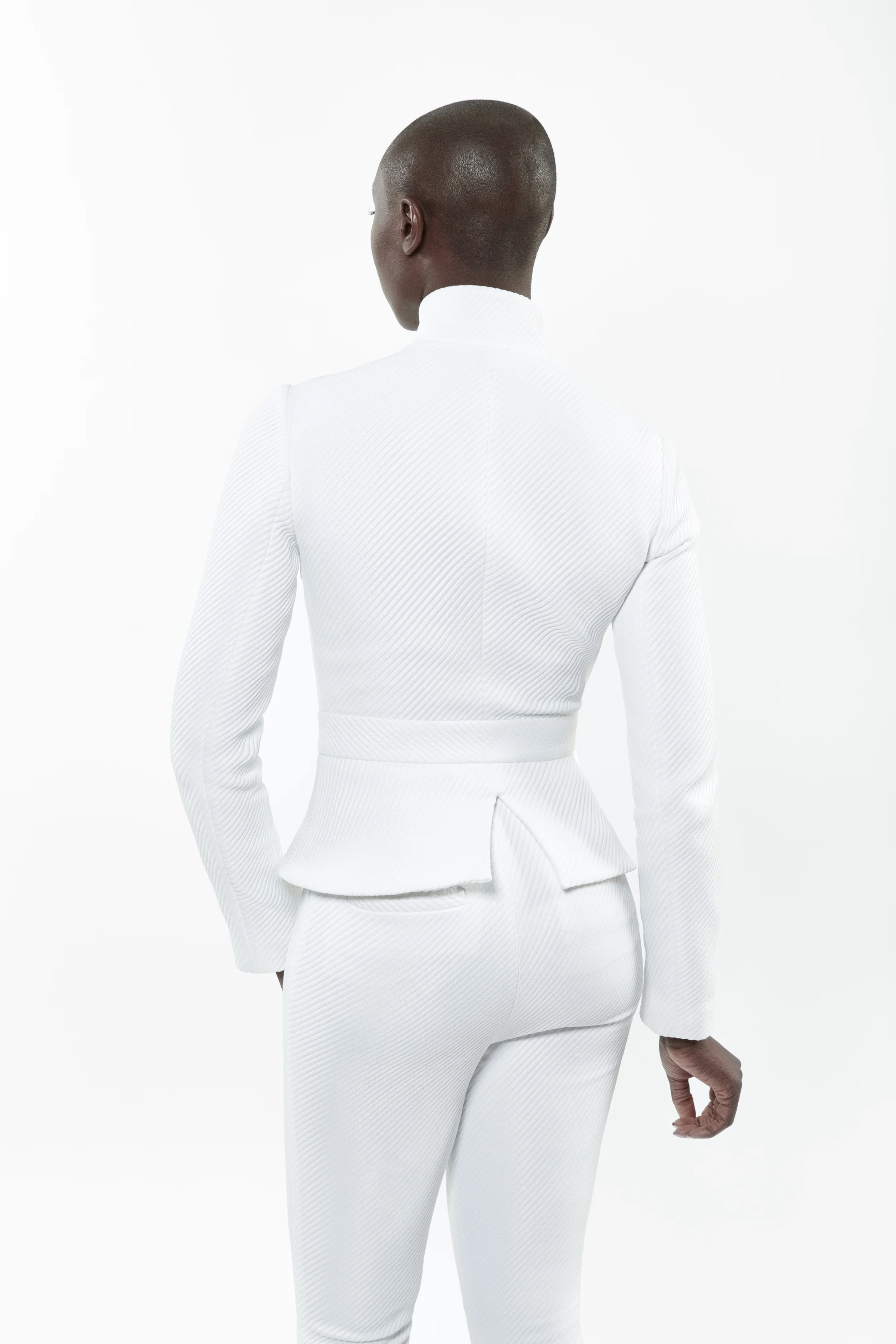 K-RASHAE_06_SUIT02_0067_V2.jpg