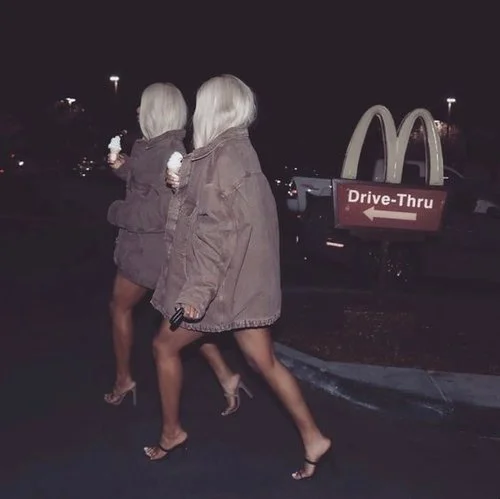 yeezy.jpg