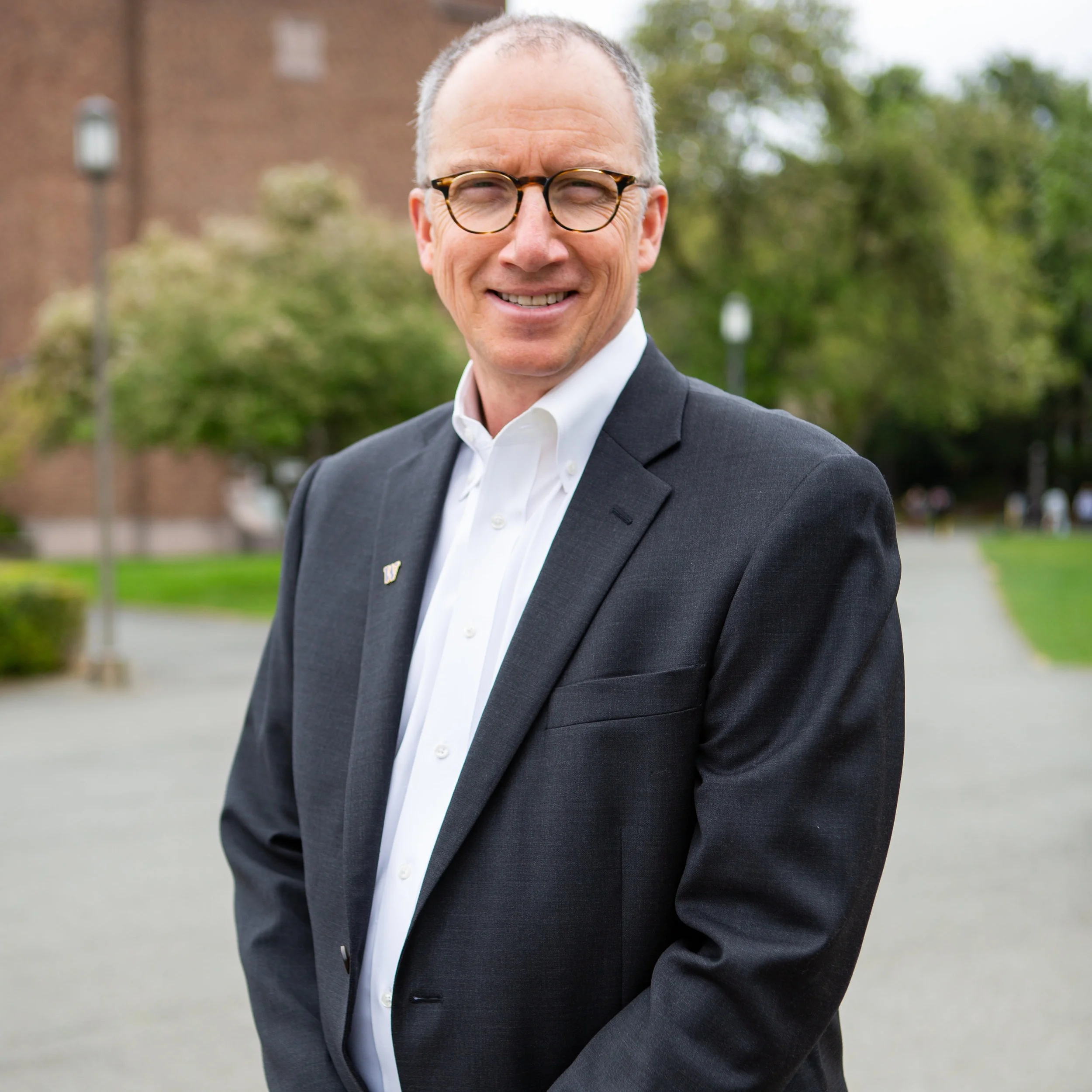 Copy+of+20180427-UW_Ed-Portraits-103.jpg