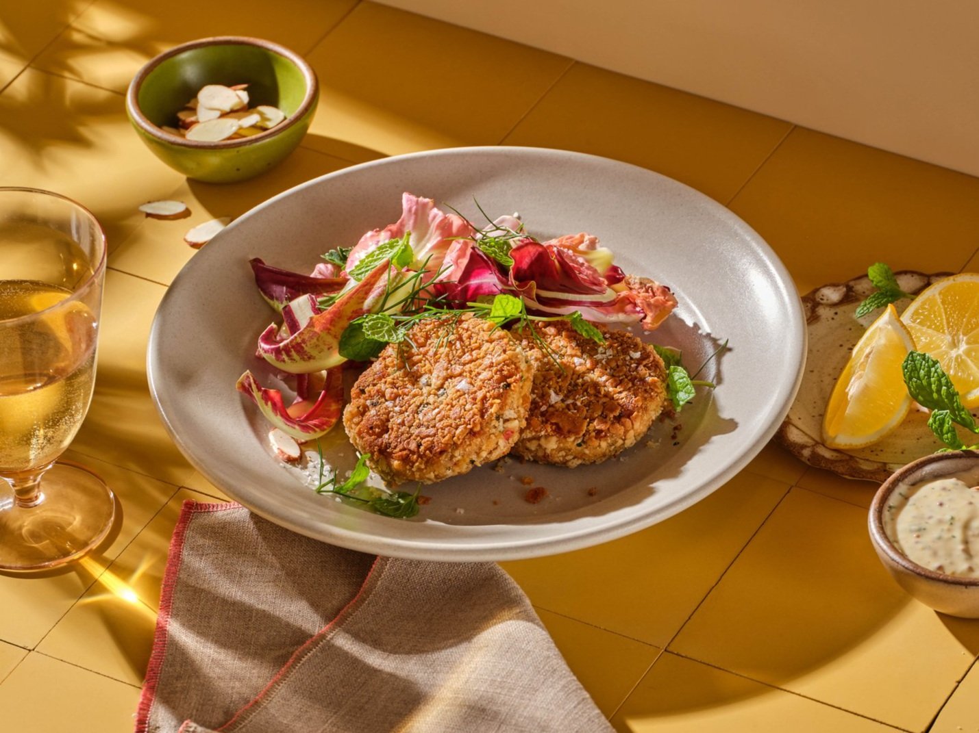 Sustainable+Salmon+Cakes+Blog+0682.jpg