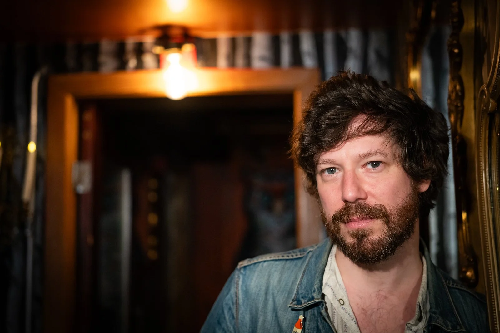 John Gallagher Jr_Press Photo 03 (credit_Charles Chessler).jpg