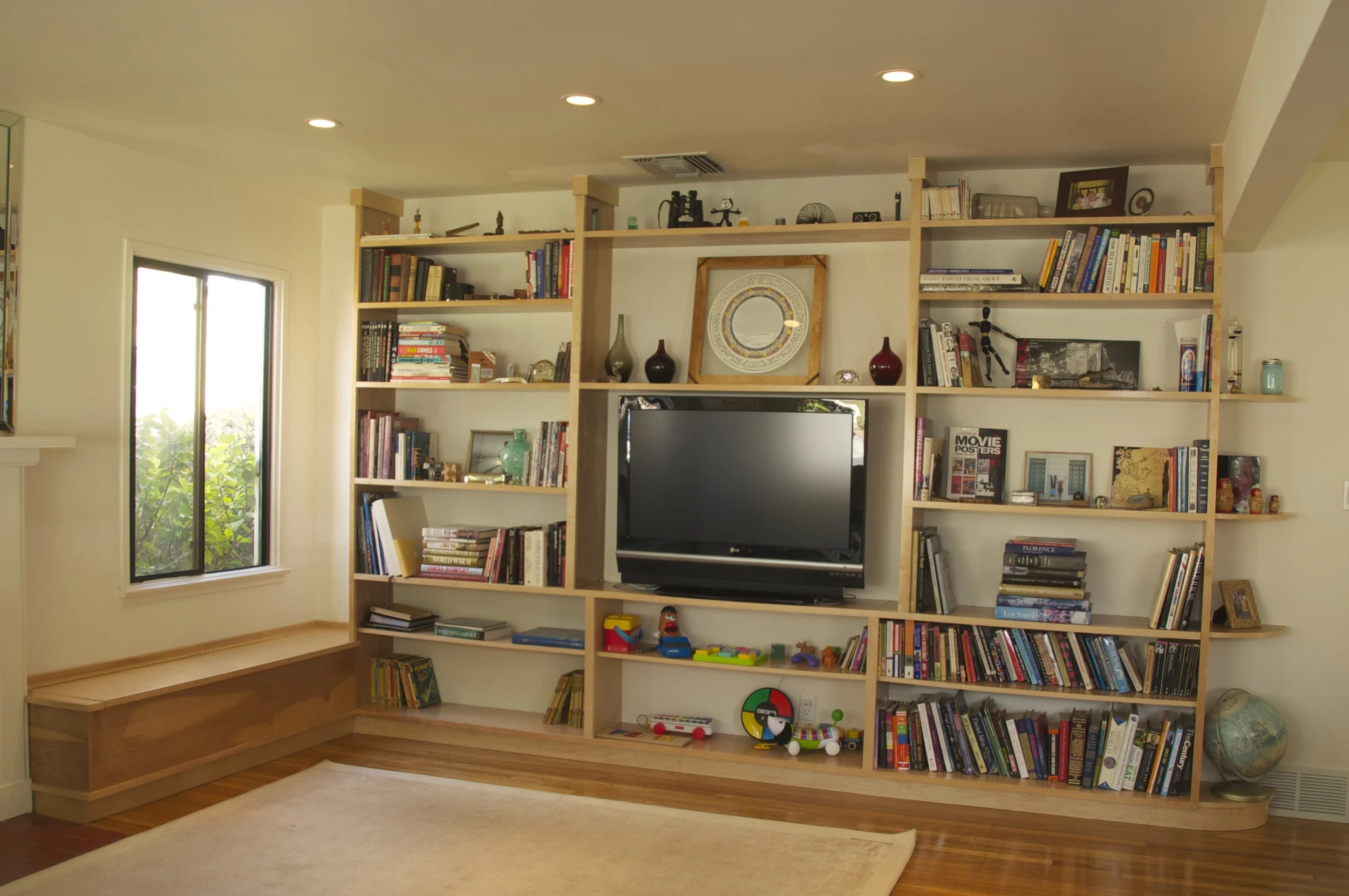 Custom built in bookshelves