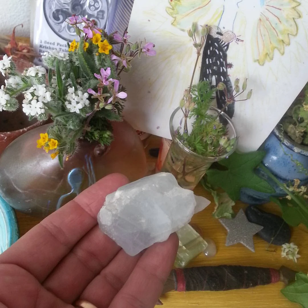 Spring altar with Celestite