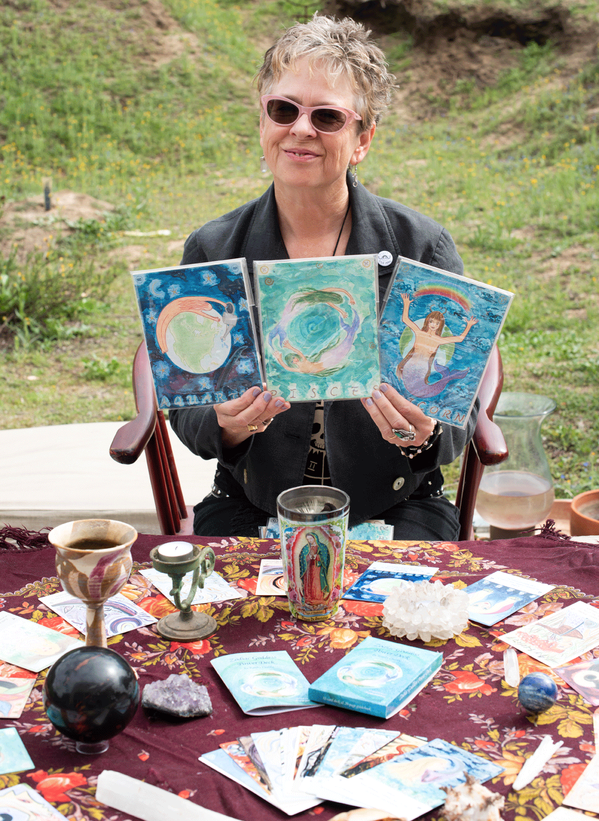 K-with-Aq,-Pisces,-Cap-Smal - Copy.gif