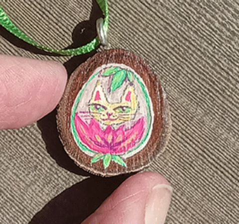 Bliss-orn-close-up.gif