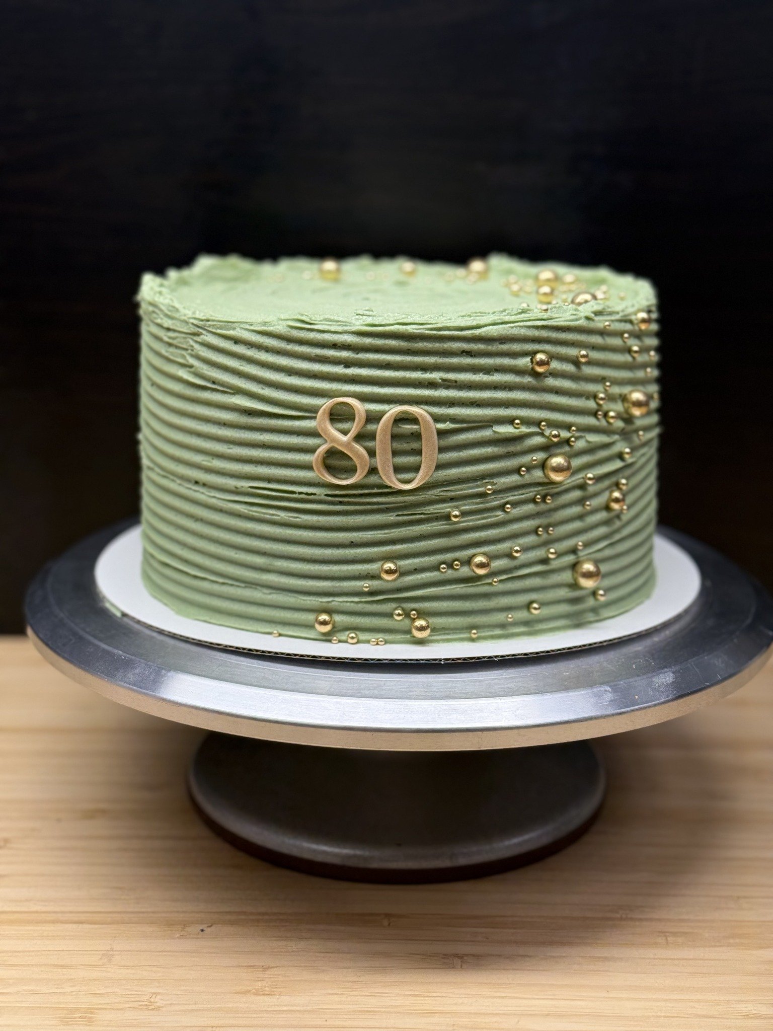 Sage green and gold is such a pretty combo! We love this classy 80th birthday cake.
Message us for all of your cake and cupcake needs!

 #johnsonvillecakes #cakesofwacotexas #cakesofmcgregortexas #cakesofwaco #birthdaycakesofwaco #cakesofmcgregor #wa